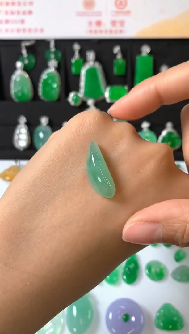 未镶嵌定制翡翠裸石（镶嵌定制）