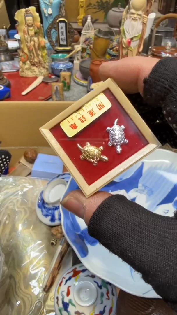 金属中古艺术工艺美术品