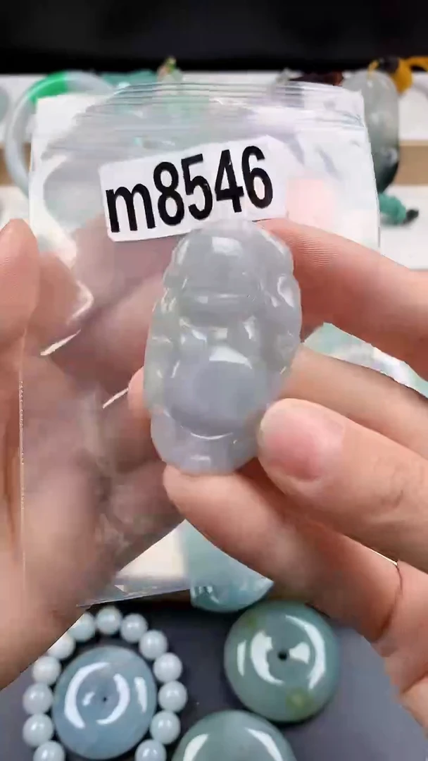 颈饰未镶嵌翡翠天然翡翠吊坠挂件