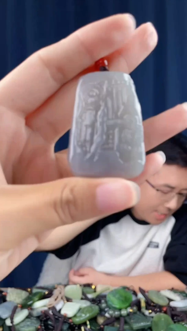 未镶嵌和田玉挂件拍一发一,多样性发货