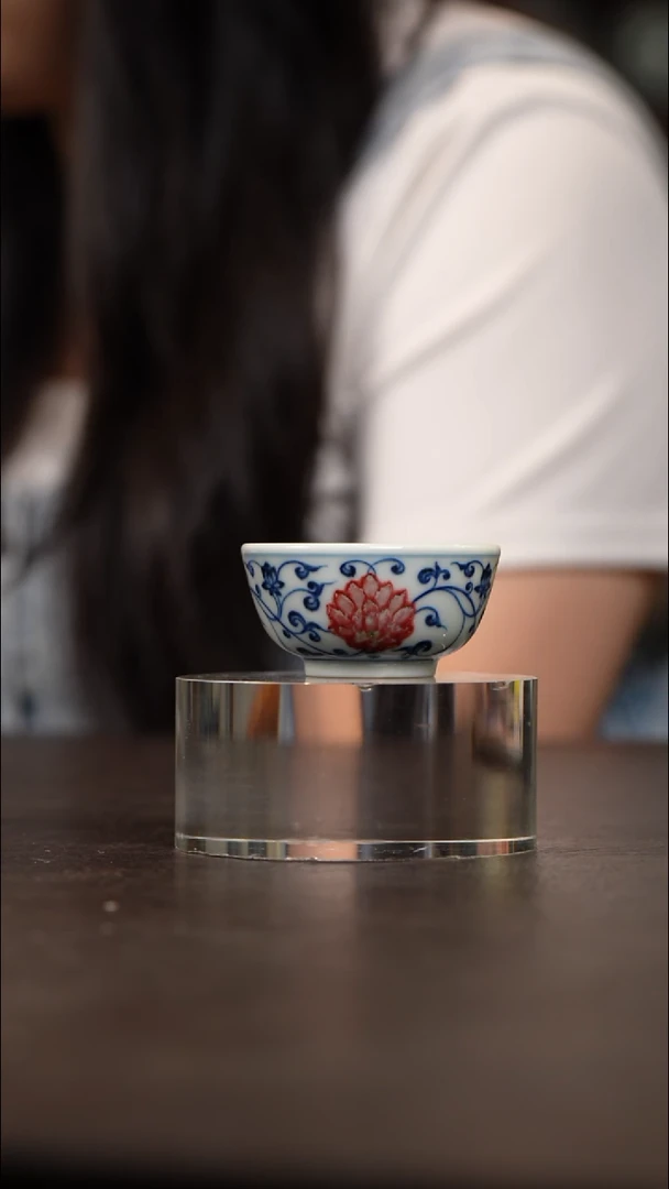 和然窑釉里红一口杯