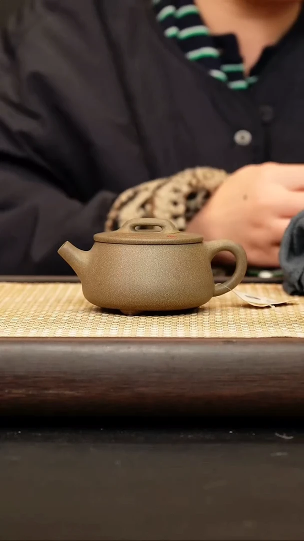 茶壶紫砂大口石瓢 兰花 200cc 青段泥