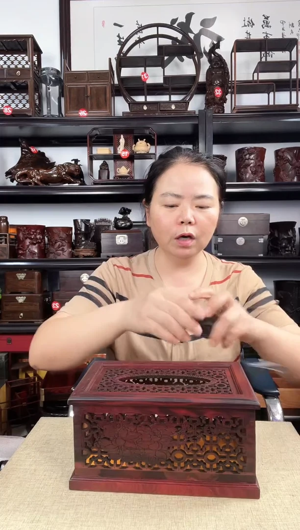 木166老李红木工艺品