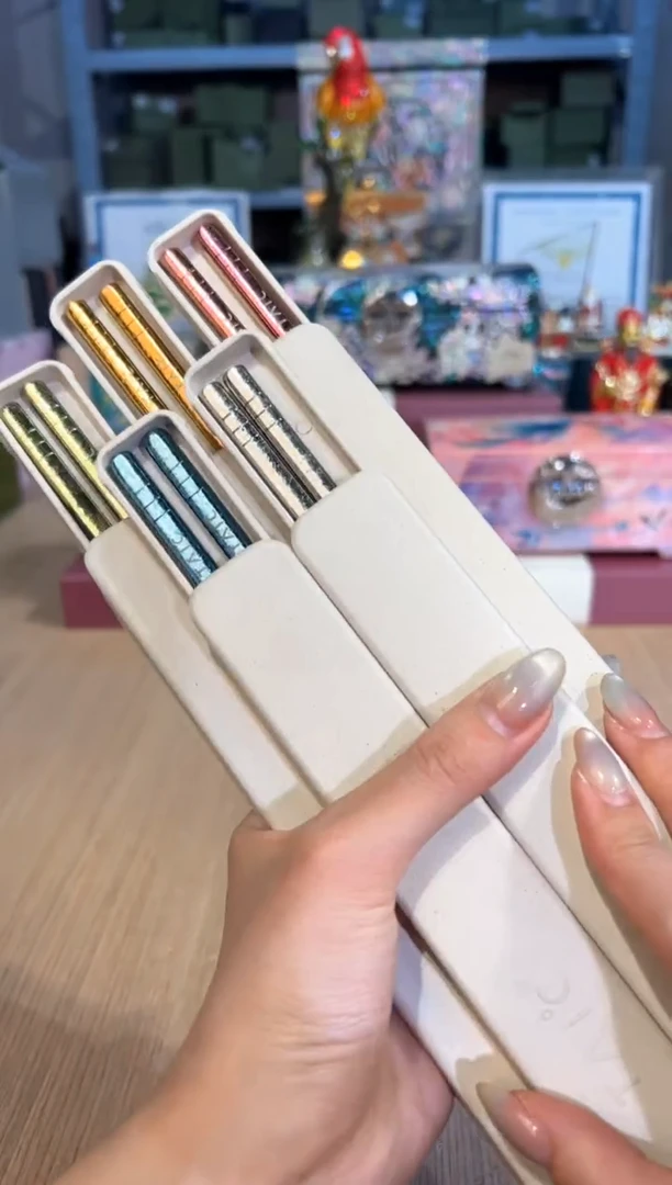 【闪购商品】杯172 钛筷子（五色）