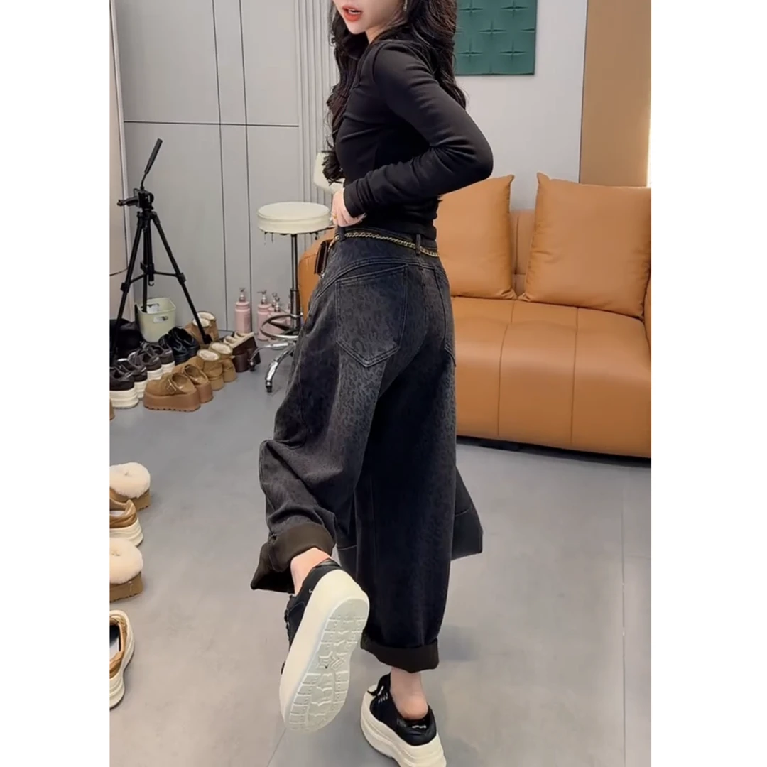 2025秋冬洋气豹纹直筒牛仔裤女加绒显瘦阔腿裤子