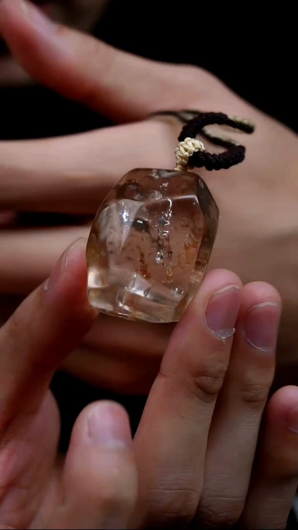 吊坠(赠链)未镶嵌水晶水晶