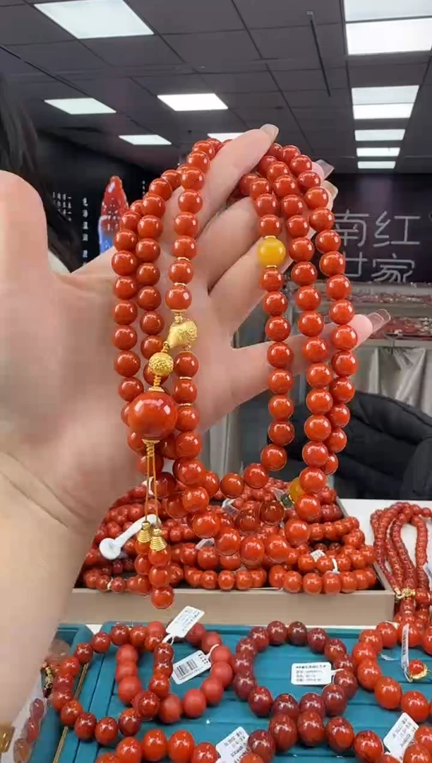 未镶嵌珠串南红玛瑙多样发其一/250926802999