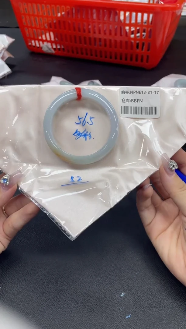 未镶嵌手镯翡翠翡翠 手镯