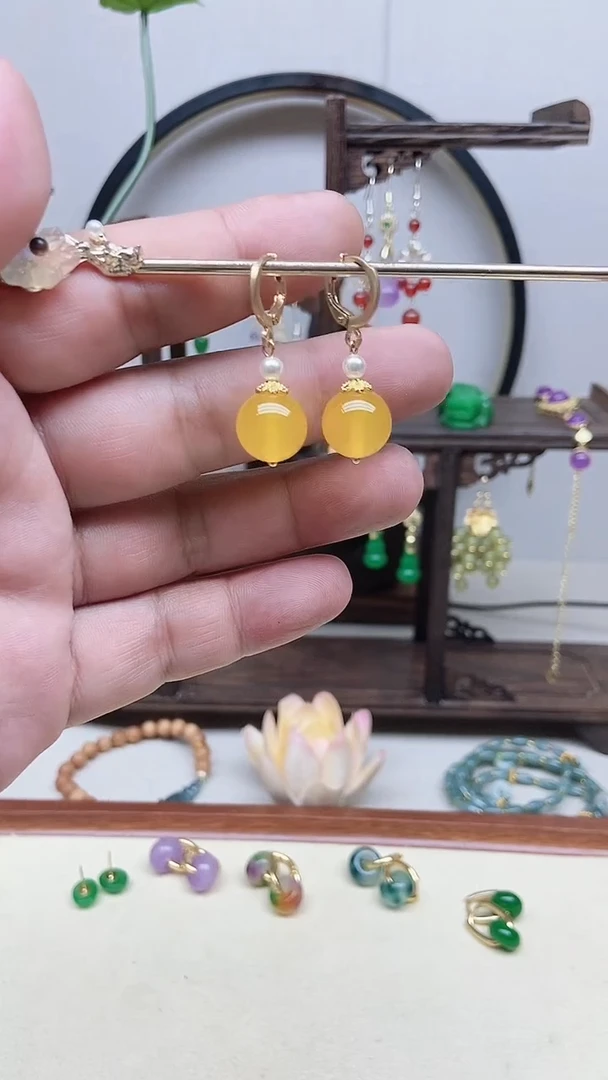 玛瑙/玉髓耳钉14K金镶嵌74号