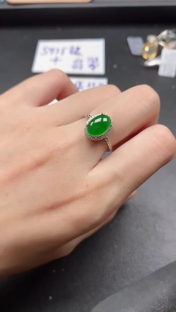翡翠戒指银S925镶嵌51511
