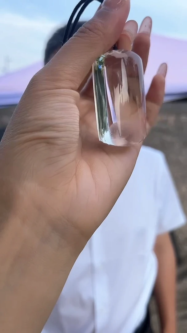 未镶嵌吊坠(赠链)水晶天然蓝针无事牌多样性发一mm