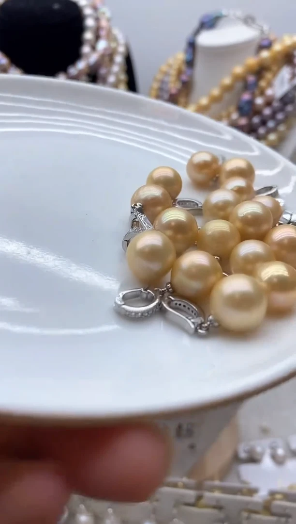 【闪购商品】淡水珍珠颈饰钛钢26