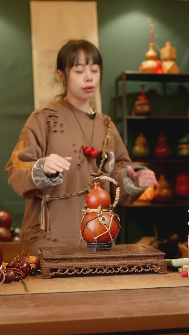 209号精品天然大漆酒葫芦一物一拍~