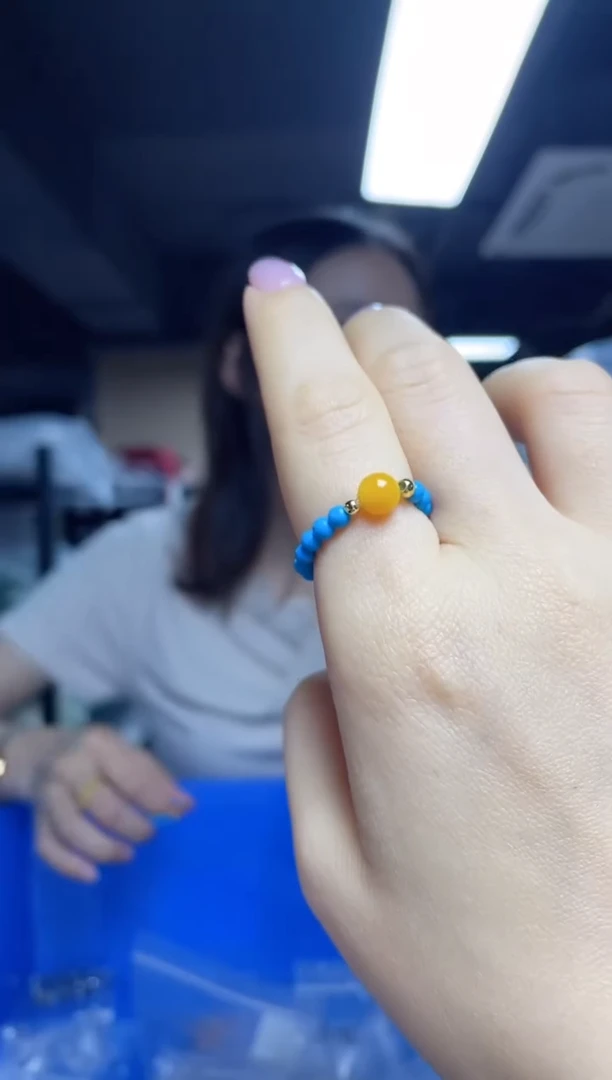 未镶嵌蜜蜡裸石（多样性发一件）