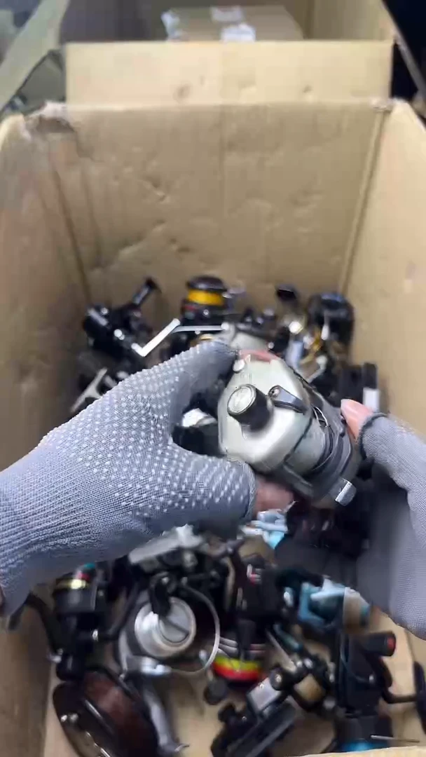 溜**鲫直播间讲解为准，看清楚再下单如有拆卸不退不换！微瑕