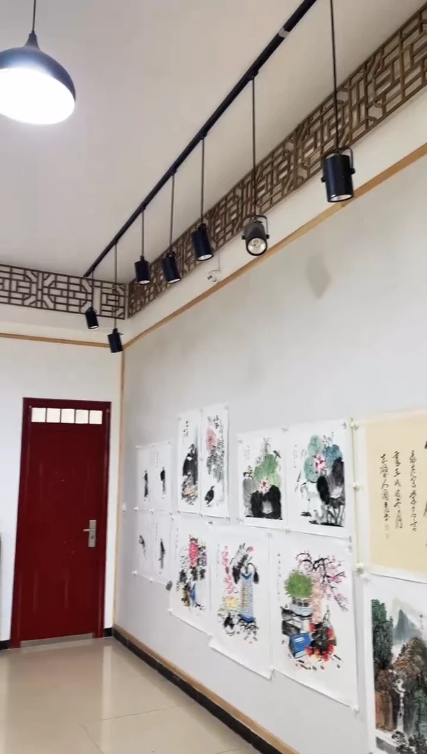 国画Y-荣宝斋宁波开播福利作品一幅结缘发货（带荣宝斋宁波证书）