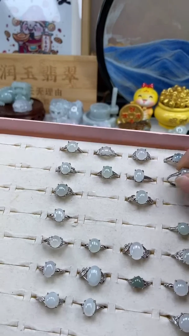 【闪购商品】翡翠吊坠(赠链)未镶嵌银戒指活口