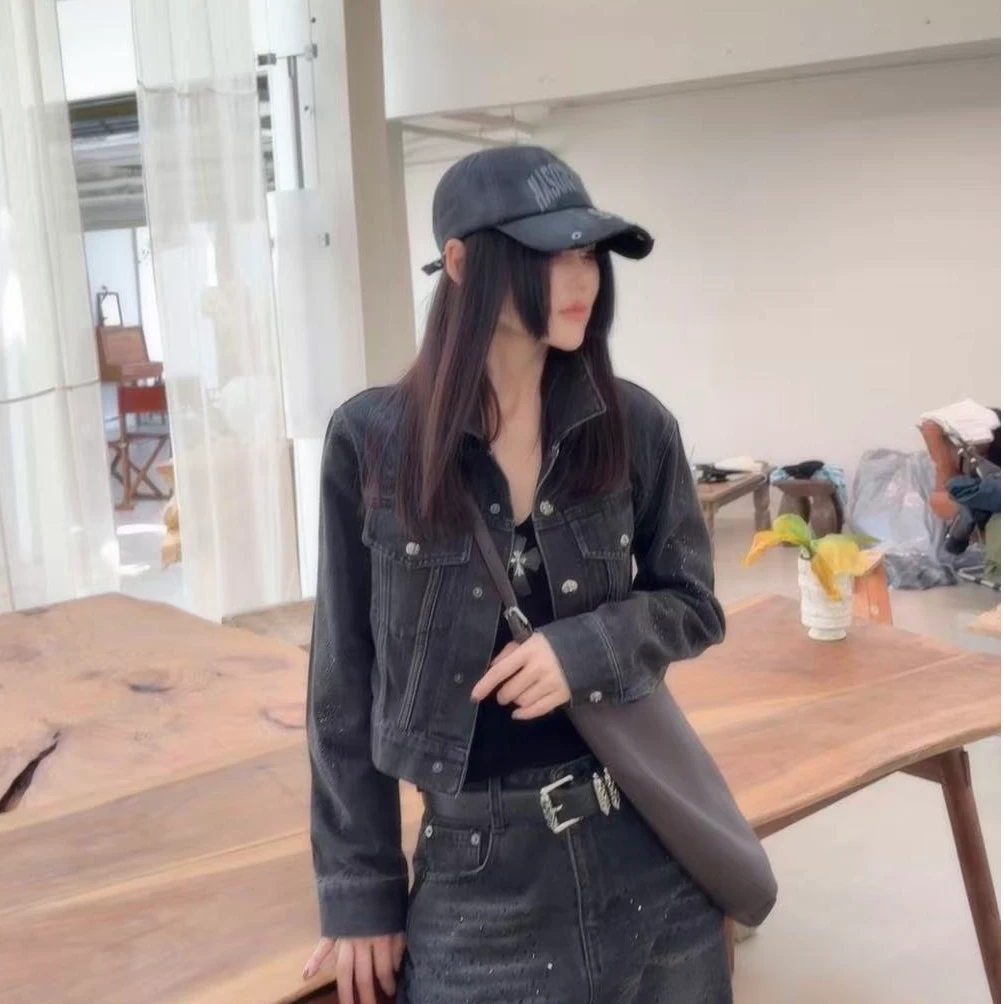 RUYIFASH黑灰烫钻牛仔外套