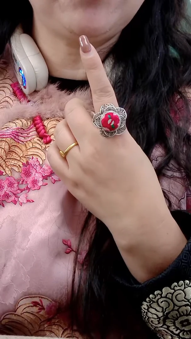 【闪购商品】织绣民族风老绣饰品145