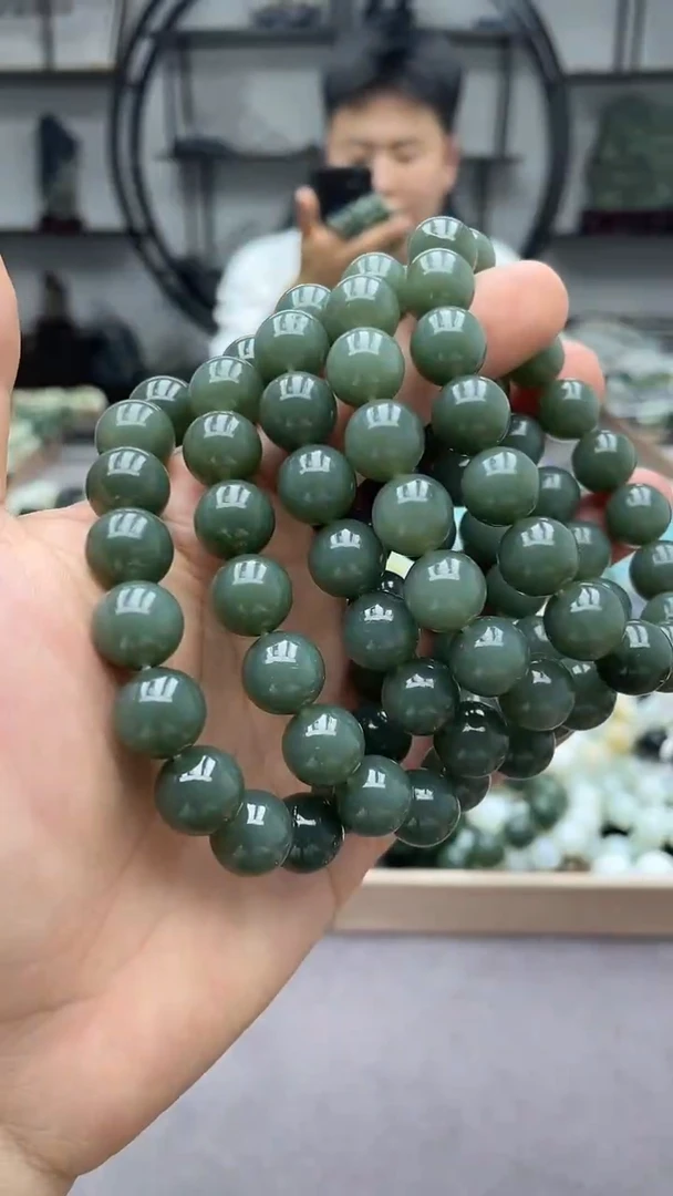 未镶嵌手串和田玉新疆且末蓝12圆珠拍一发一，多样性发货