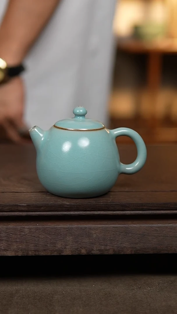 杯仿古天青小龙蛋壶瑕