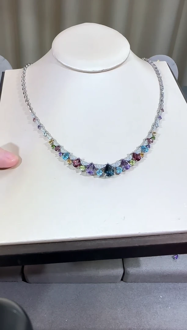 颈饰银S925镶嵌水晶10*8mm水滴套链高级款