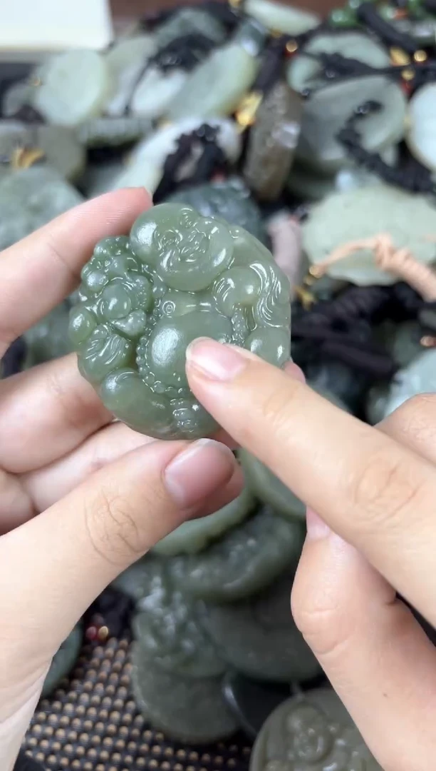 【闪购商品】和田玉颈饰未镶嵌1