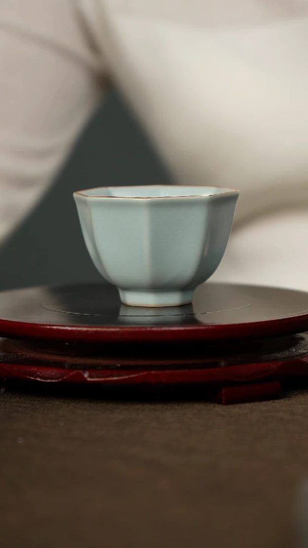 微微瑕 八方杯 无底款