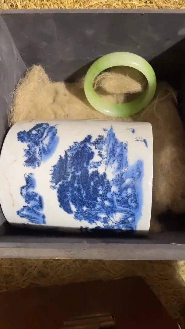 玉米福满专属链接  开盖箱 带笔筒  带浅绿镯子