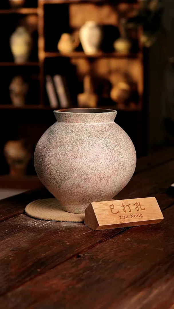 摆件21-552高度26口径14已打孔误差2