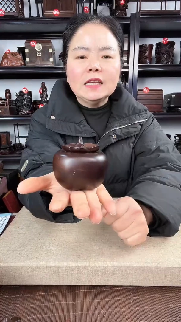 【闪购商品】木3031老李红木工艺品