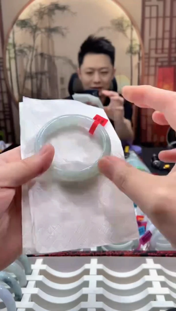 翡翠手镯未镶嵌000024294