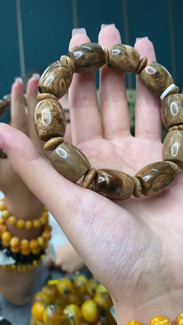 【闪购商品】琥珀裸石未镶嵌1/18-GM-#167