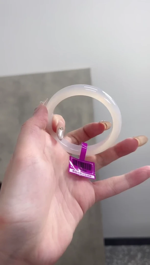 【闪购商品】玛瑙/玉髓手镯未镶嵌54圈 需要包容