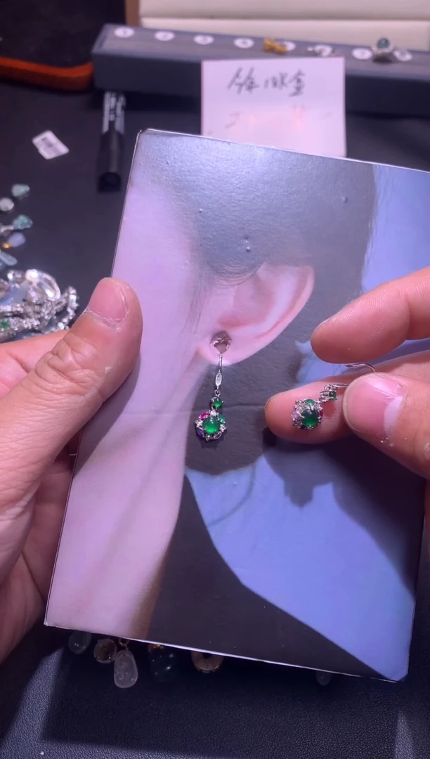 【闪购商品】翡翠吊坠(不含链)银S925镶嵌1