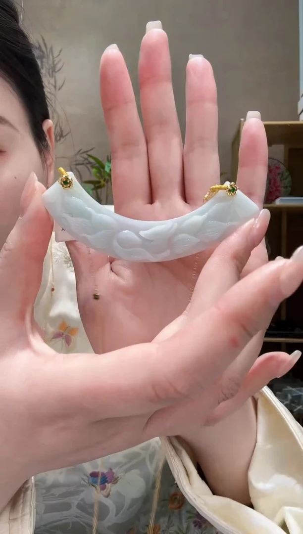 【闪购商品】翡翠耳饰未镶嵌吊坠