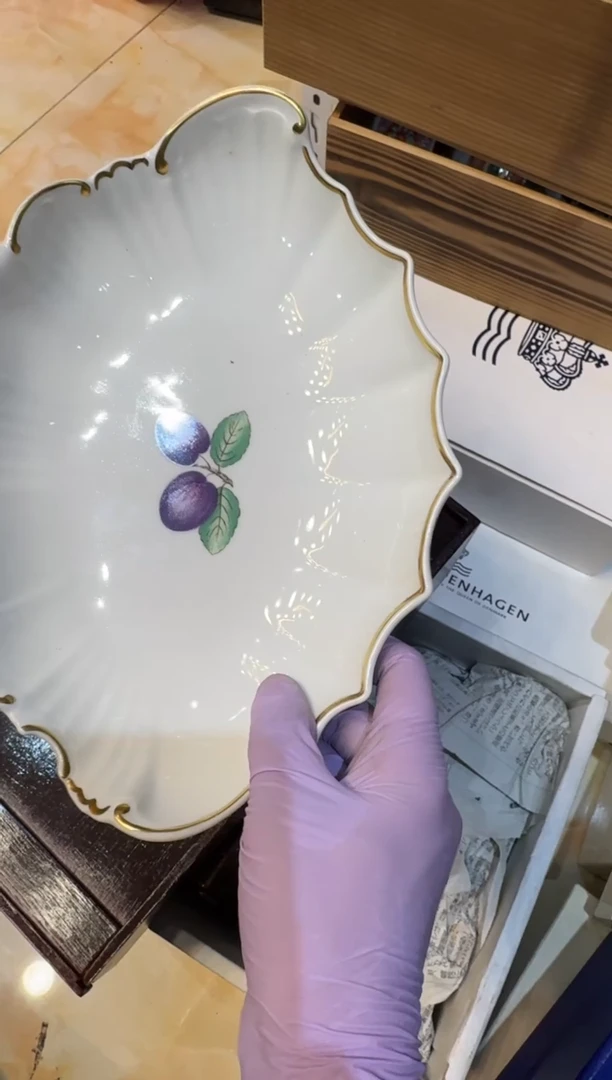 【闪购商品】老板谨慎参拍，感谢支持哈哈哈