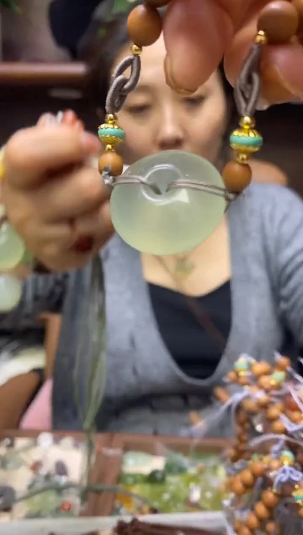 【闪购商品】岫玉手链未镶嵌·