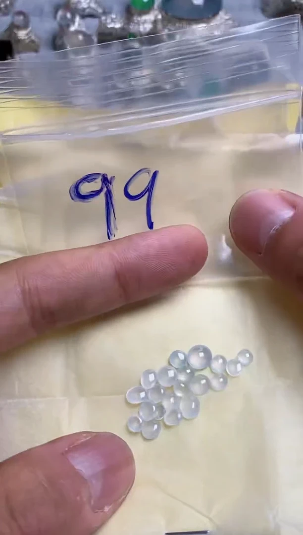 未镶嵌定制翡翠天然缅甸翡翠A货  61