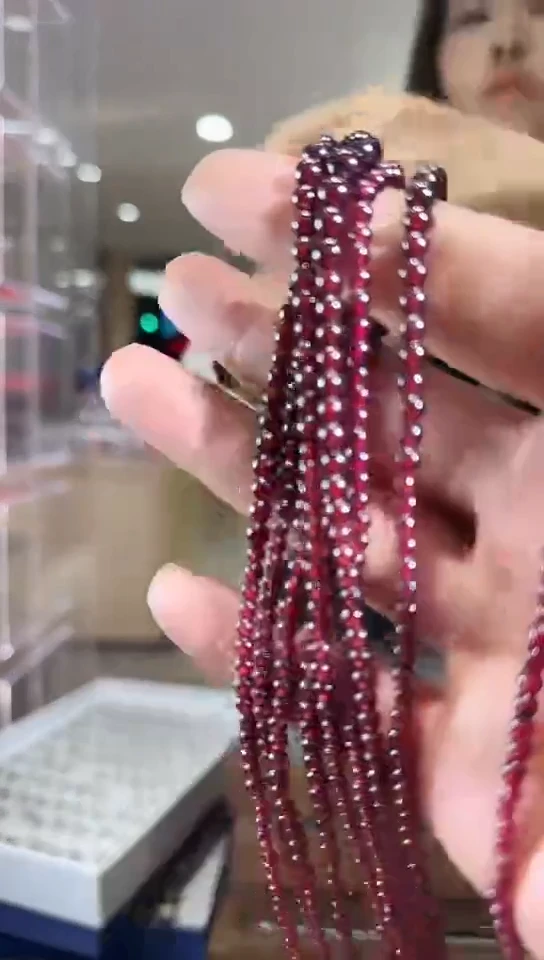 【闪购商品】石榴石颈饰银S925镶嵌吊坠（多样性发一）