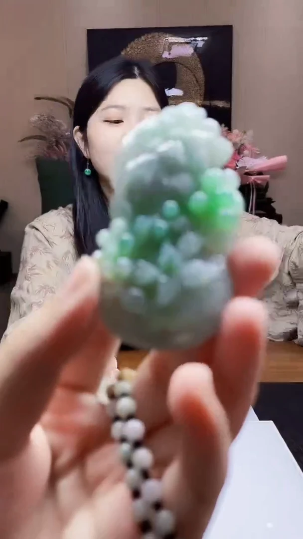 未镶嵌定制翡翠吊坠71