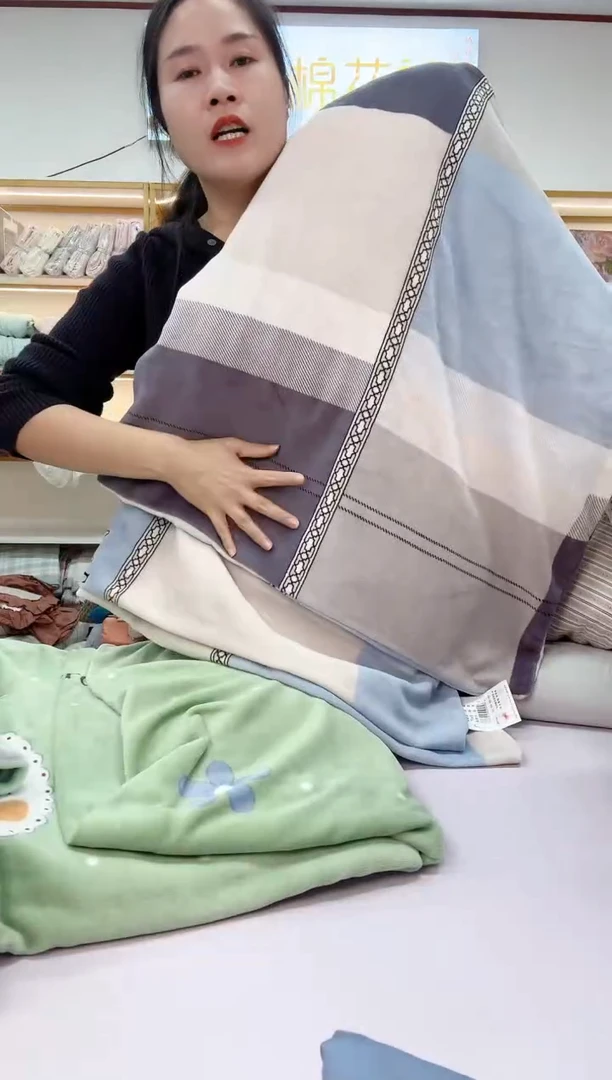 棉婴儿绒被套  单人