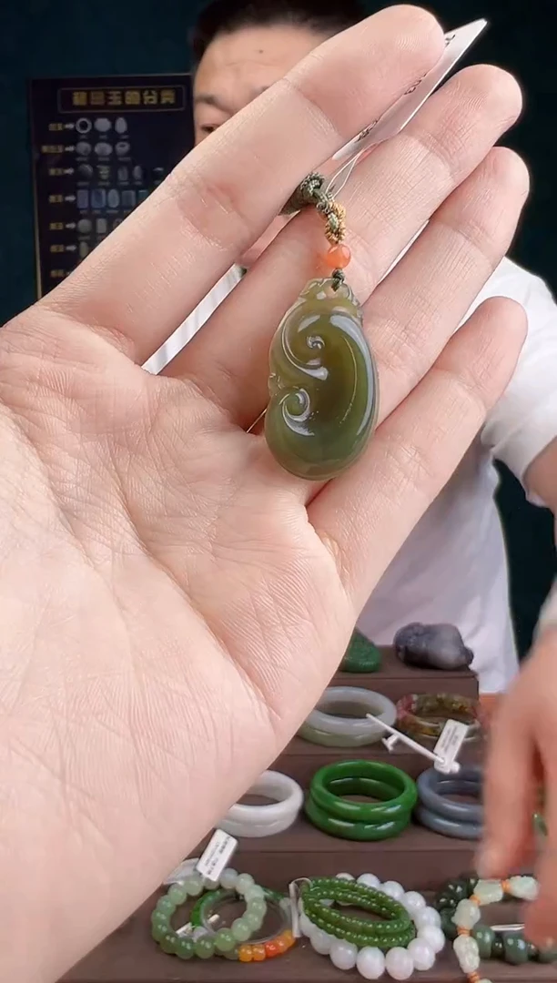 和田玉未镶嵌颈饰多样性发货 拍一单发一个