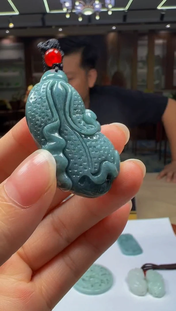 颈饰未镶嵌翡翠QY2025-9-25-1