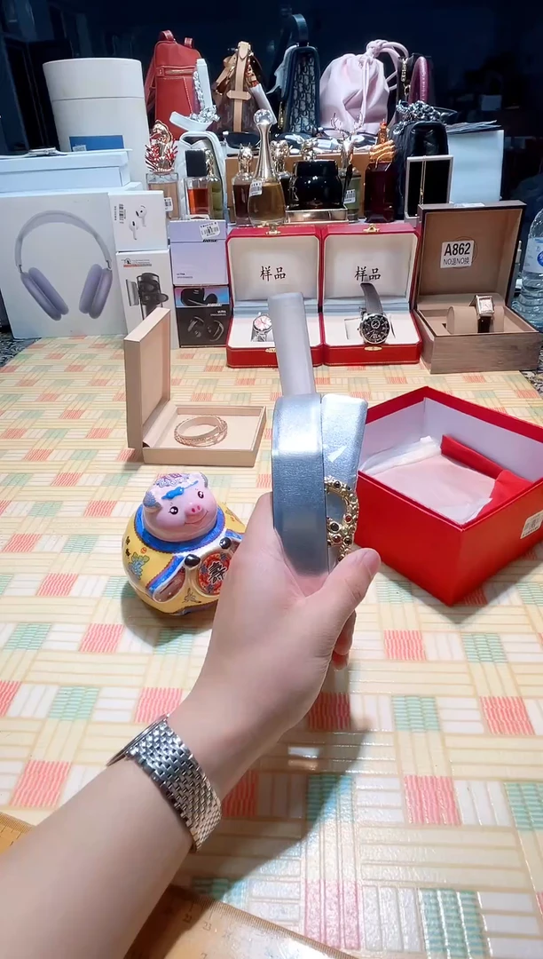瓷片瓷器 库房到期 全部地板价@@1
