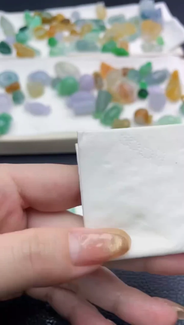 未镶嵌定制翡翠@***水珠子