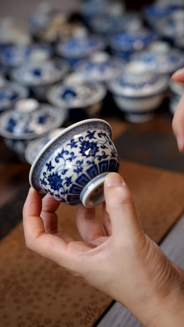 春风缠枝杯1111111