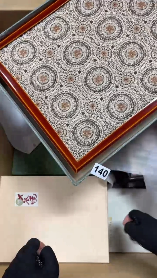 瓷片三**?140中古商品谨慎参拍