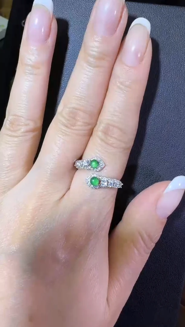 翡翠戒指银S925镶嵌戒指