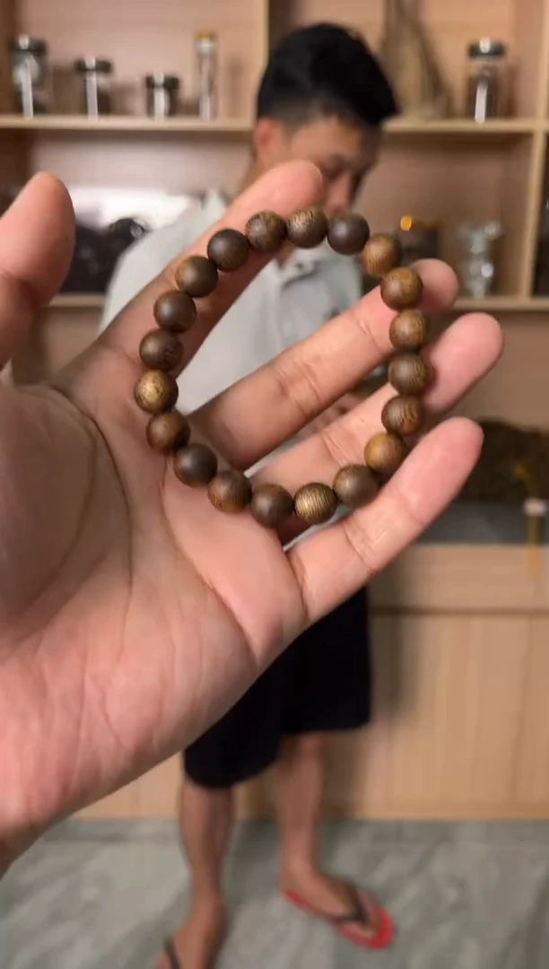 沉香沉香碎屑卡10mm男女通用款多样性发货一